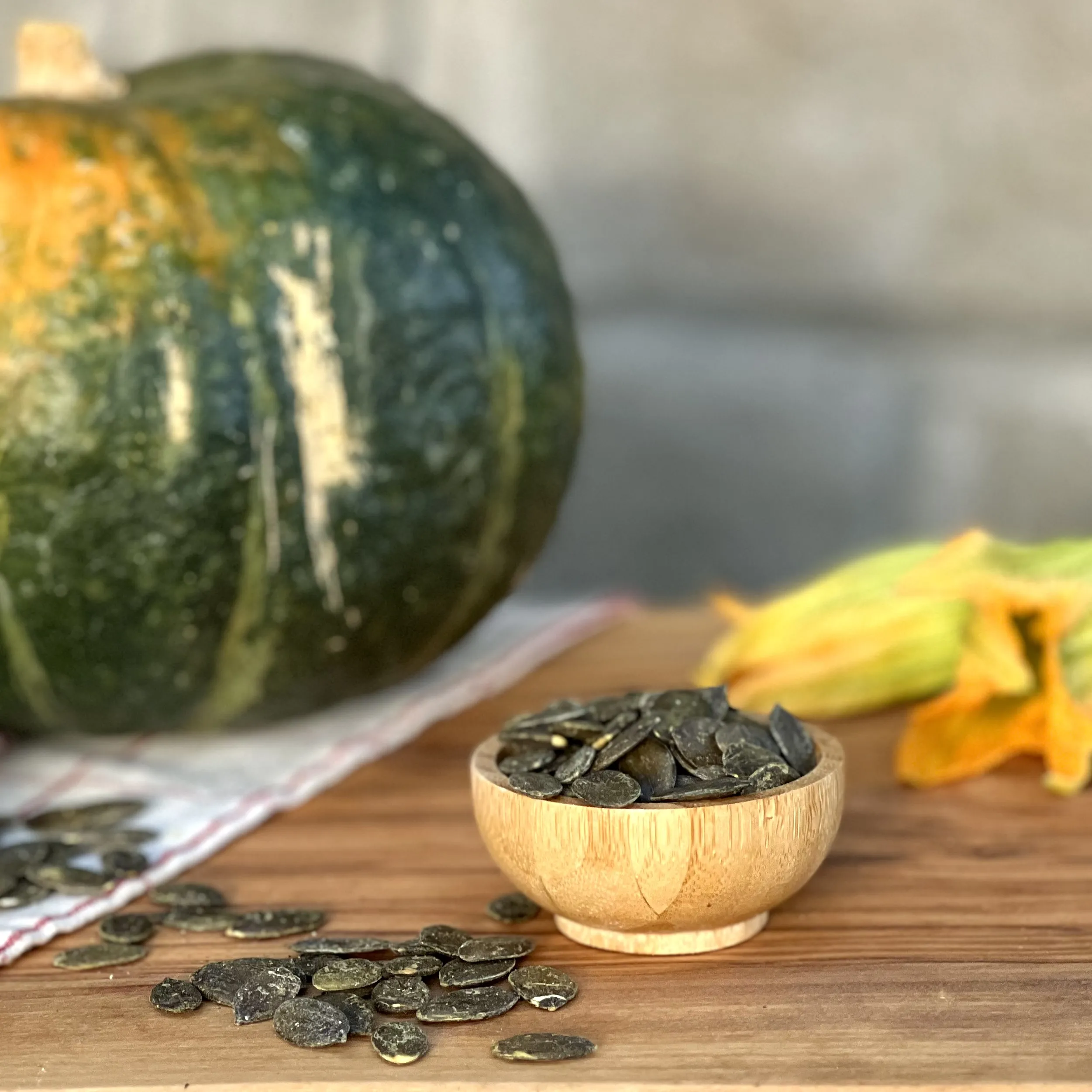 Semi di zucca integrali crudi biologici