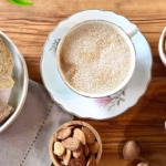 Colazione sana con cappuccino al latte di mandorla e burro crudo di mandorle siciliane | Healthy breakfast with almond milk cappuccino and Sicilian raw almond butter